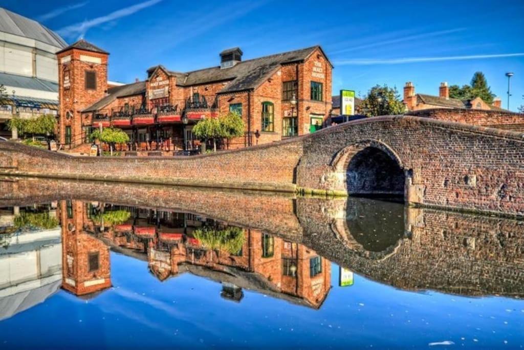 Stylish Jewellery Quarter Apartment Sleeps 4 Birmingham Esterno foto
