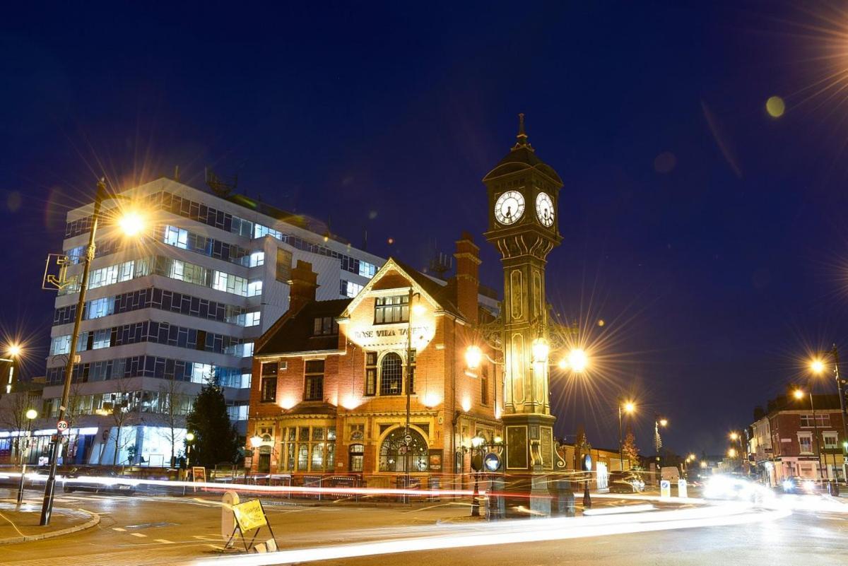 Stylish Jewellery Quarter Apartment Sleeps 4 Birmingham Esterno foto